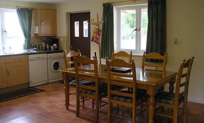 Kitchen diner